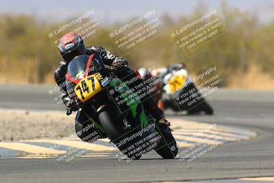 media/Apr-17-2022-CVMA (Sun) [[f474cfa795]]/Race 14 500 Supersport-350 Supersport (Holeshot)/